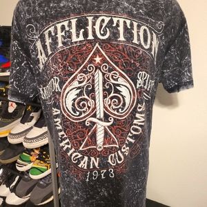 Size XL Reverseable Affliction T-shirt